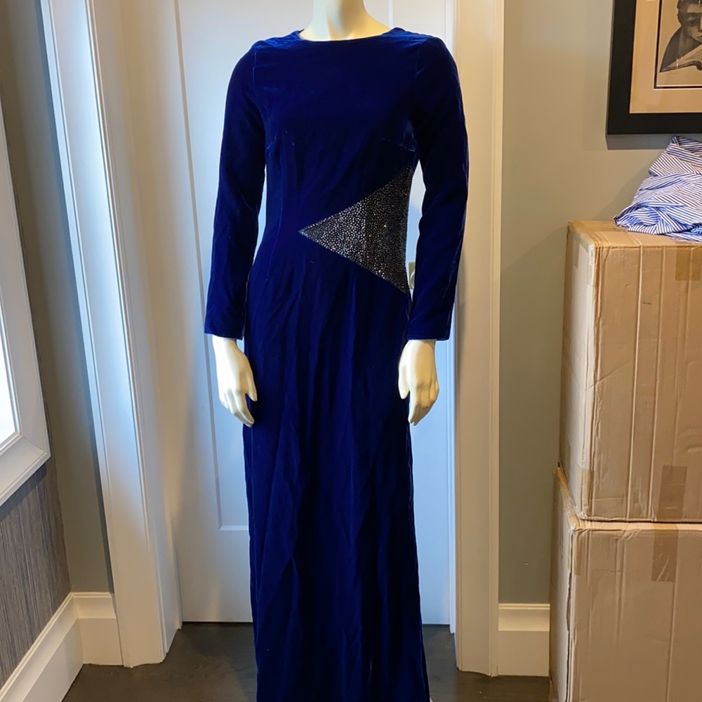 Woman beautiful gown broken zipper